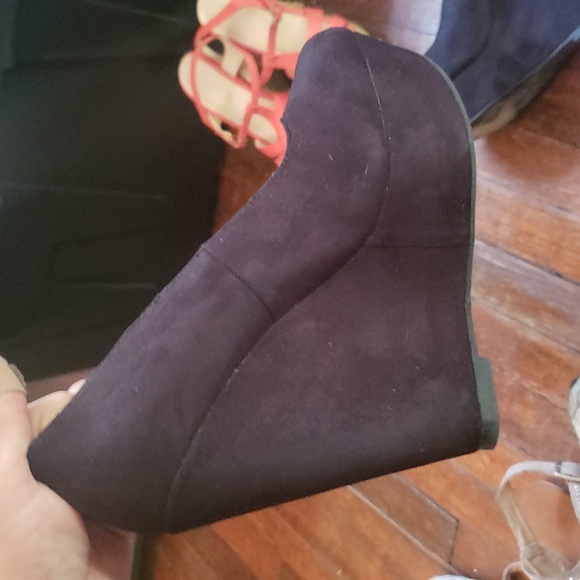 Wedged shoes - Picture 3 of 4